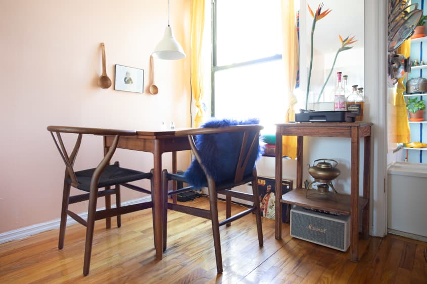 Small and Colorful Cheery Brooklyn Rental Apartment Apartment Therapy